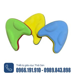 Phao tam giác tập bơi