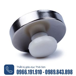 Nam chân gắn bảng f32